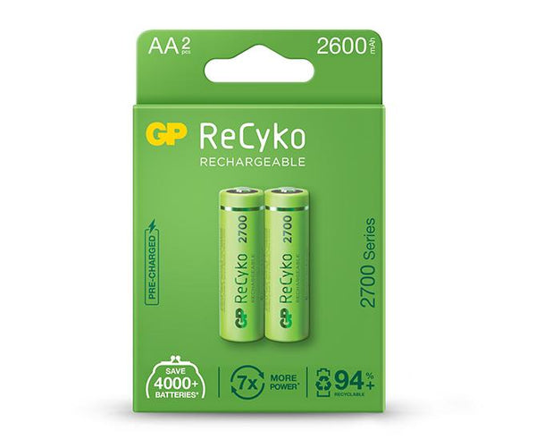 GP ReCyko 4-espacios E411 Cargador USB (con 4 Pilas AAA de 800mAh AAA)